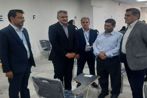 بازدید مدیر کل راه و شهرسازی استان سیستان و بلوچستان از برگزاری آزمون ورود به حرفه مهندسی