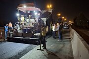 ️ ببینید|گزارش تصویری از ادامه اجرای شبانه روکش آسفالت آزادراه کرج _قزوین محدوده پل استاندارد
