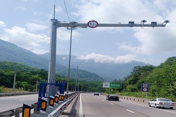 ثبت  تخلف سرعت بیش از۳۲۵ هزار وسایل نقلیه در مازندران مازندران