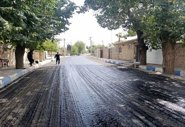 ببینید| آسفالت راه‌های روستایی بخش جلیل آباد شهرستان پیشوا