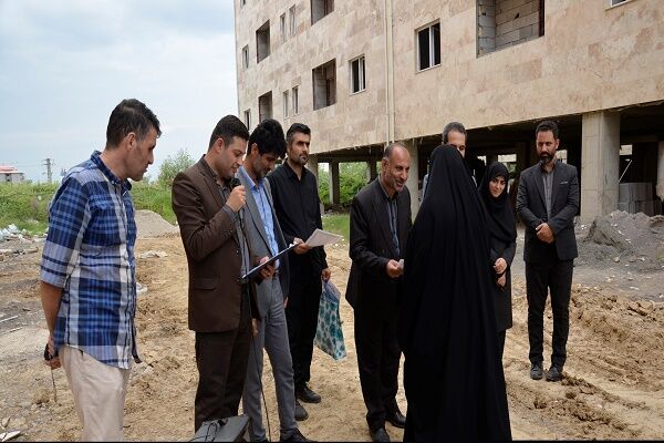 ویدیو| ️تجلیل از اصحاب رسانه و فعالان عرصه ارتباطات در حوزه راه و شهرسازی گیلان همراه با بازدید از پروژه های نهضت ملی مسکن رشت