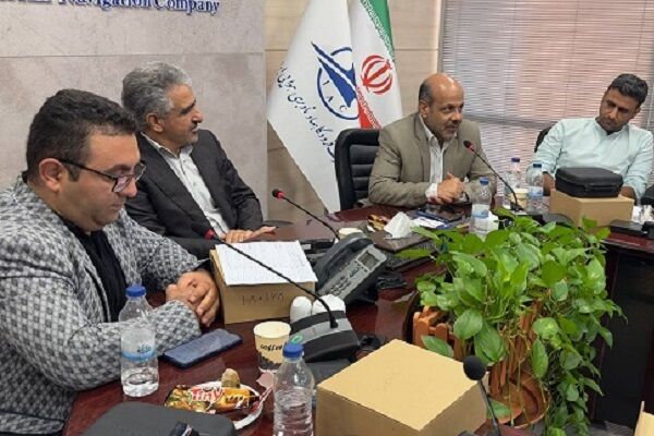 ۳۰ دستگاه حفاظت فردی و اندازهگیری تشعشعات محیطی در فرودگاهها نصب میشود جلسه