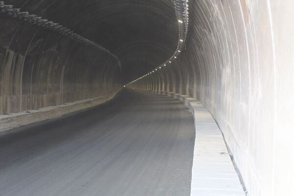 طولانی ترین تونل جادهای کشور زیر بار ترافیک رفت بهره برداری موقت از تونل کبیرکوه0.JPG