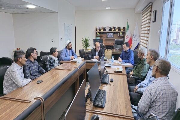 تجلیل از آزادگان ۸ سال دفاع مقدس راه وشهرسازی هرمزگان تجلیل از آزادگان ۸ سال دفاع مقدس راه وشهرسازی هرمزگان2