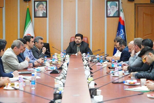 تعرفه و موانع لجستیک صادرات فراورده های نفتی در بنادر بررسی شد نشست