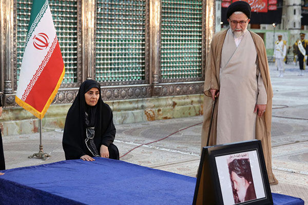 تجدید میثاق وزیر راه و شهرسازی به همراه هیئت دولت چهاردهم با آرمانهای امام خمینی(ره) مالواجرد تجدید میثاق