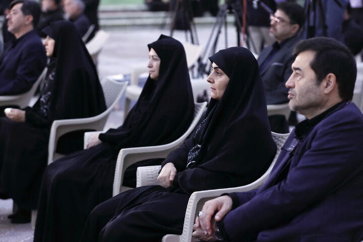 تجدید میثاق وزیر راه و شهرسازی به همراه هیئت دولت چهاردهم با آرمانهای امام خمینی(ره)