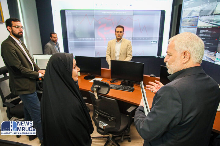 بازدید وزیر راه و شهرسازی از مرکز پایش معاونت حملونقل ببینید| بازدید وزیر راه و شهرسازی از مرکز پایش معاونت حملونقل وزارتخانه