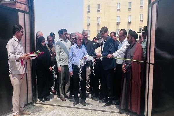 افتتاح ۹۶ واحد نهضت ملی مسکن برازجان همزمان با هفته دولت افتتاح 96 واحدی شهر برازجان