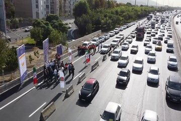 ویدیو|گزارش تصویری از افتتاح و بهره برداری از فاز اول پروژه تعریض لاین شمالی آزادراه کرج -قزوین حد فاصل پل آیت الله هاشمی تا گلشهر توسط اداره کل راهداری و حمل و نقل جاده ای استان البرز