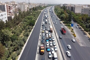 ویدیو|تصویر هوایی از قبل و بعد از تعریض آزاد راه کرج-قزوین حد فاصل پل آیت الله هاشمی تا گلشهر