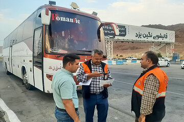 کنترل اتوبوس ها در یزد