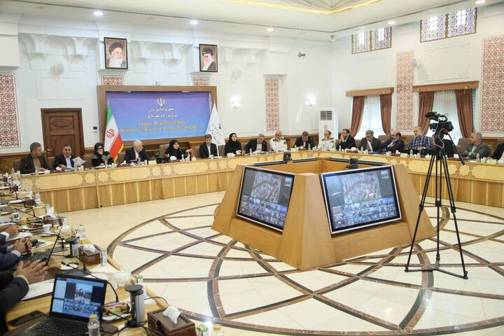 پس از نزدیک به یک سال، نشست کمیسیون ایمنی با حضور وزیر راه برگزار شد کمیسیون ایمنی راهها