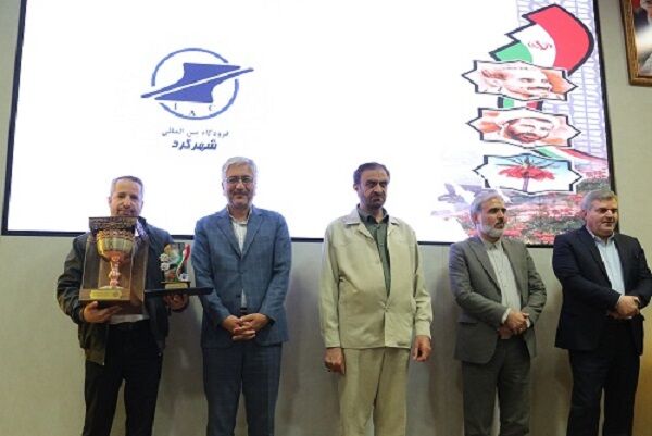 کسب رتبه برتر بیست و هفتمین جشنواره شهید رجایی فرودگاه شهدای شهرکرد نشست