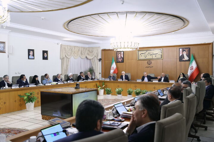 Iranian President Calls for Interconnected Communication Routes Across the Region ببینید | برگزاری جلسه هیئت دولت