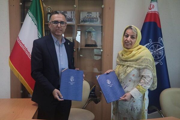 انعقاد تفاهمنامه مطالعات پروژه احداث مخازن ۲۶ هزار تنی روغن خام خوراکی در بندر انزلی تفاهمنامه بندر انزلی