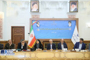 ببینید | امضای تفاهم‌نامه تامین مسکن ایثارگران میان وزیر راه و شهرسازی و رئیس بنیاد شهید