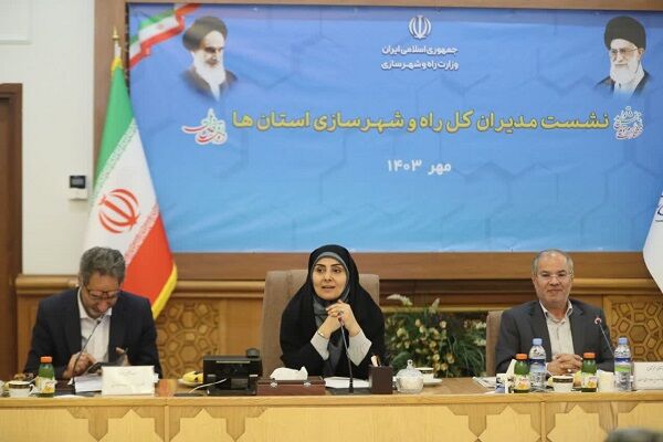 تاکید وزیر راه و شهرسازی بر تعهد به اجرای نهضت ملی مسکن: مشکلات را میدانم اما مردم مستحق خانهدار شدن هستند و ما متعهد به اجرای آنچه به ما ارث رسیده هستیم وزیر