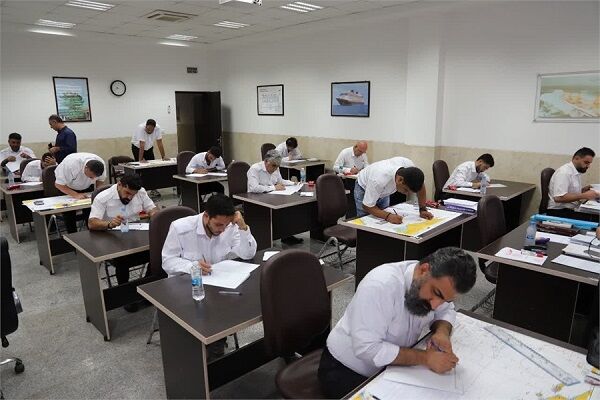 رشد ۱۹ درصدی صدور اسناد دریانوردی در بندر نوشهر طی شش ماهه امسال ملوان