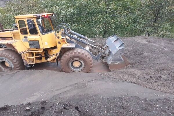 رها سازی ۱۰۰۰ خودرو و آمبولانس گرفتار در سیل شهرستان خوی 929bc2aa-ab92-46fd-bb59-7f4b02dab1a4.jpg