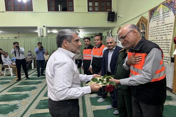 گرامیداشت هفته دفاع مقدس توسط اداره کل راهداری و حمل و نقل جاده ای استان بوشهر