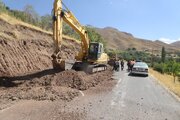 ببينيد | بازديد مديركل راهداري و حمل‌ونقل جاده‌اي استان اصفهان از پروژه‌هاي شهرستان‌هاي فريدون‌شهر و چادگان