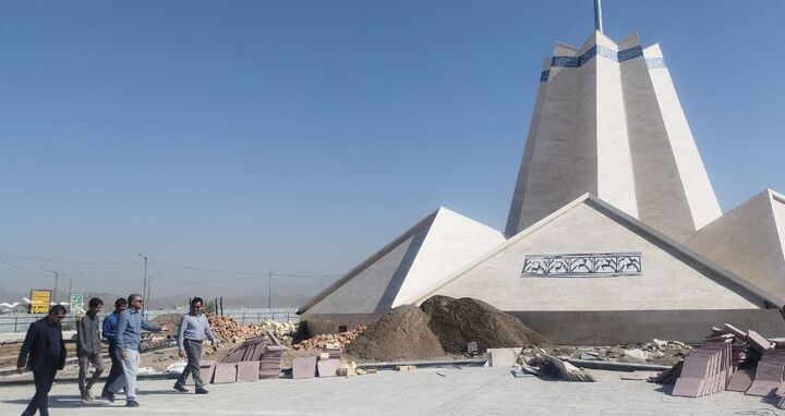 میدان راه و شهرسازی زاهدان، نماد تاریخ و فرهنگ غنی سیستان و بلوچستان در ایستگاه پایانی ساخت