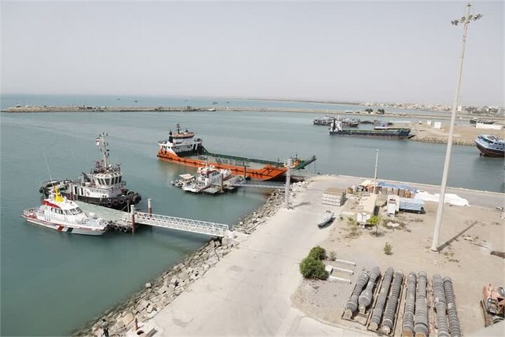 افزایش۱۳ درصدی جابهجایی کالا در بندر جاسک طی ۶ماه نخست امسال بندر جاسک