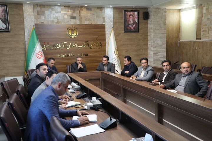 بررسی روند تامین زمین جهت توسعه مسکن روستایی در آذربایجان غربی تامین زمین نهضت ملی مسکن روستایی