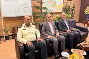 ببینید|همزمان با فرارسیدن هفته نیروی انتظامی ‌،مدیر کل راهداری و حمل و نقل جاده ای استان البرز  بهمراه رئیس پلیس راه البرز،معاونین راهداری ،فنی و‌راه های روستایی ،توسعه مدیریت و منابع ،حراست و‌روابط عمومی با سردار هداوند فرمانده انتظامی استان البرز دیدار کردند