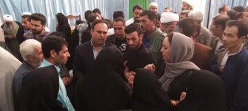 ببینید | پیگیری مشکلات و مسائل اهالی منطقه گلستان شهر بجنورد در حوزه راه و شهرسازی با حضور جمعی از مسئولین در مسجد امام رضا(ع)