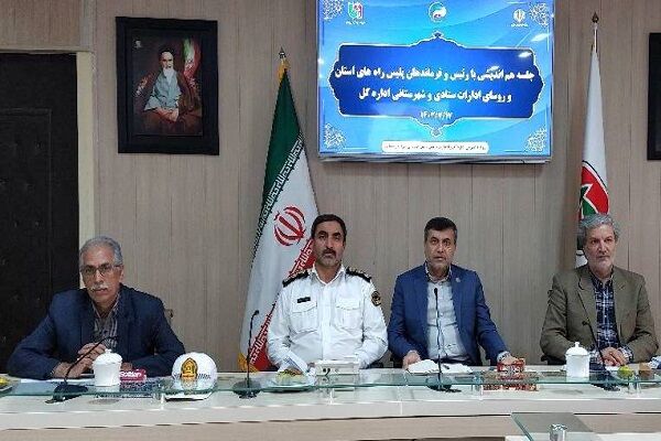 اجرای گشتهای شبانه کنترل ناوگان حمل و نقل عمومی کالا در محورهای خراسان شمالی گشت های