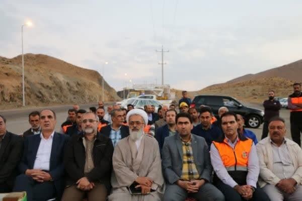 گردنه عبدلآباد استان مرکزی مجهز به سیستم روشنایی شد