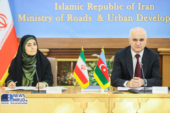 Iran, Azerbaijan Discuss Roadmap for 15 Million Tons of Transit ببینید | نشست مشترک وزیر راه و شهرسازی و معاون نخست وزیر جمهوری آذربایجان