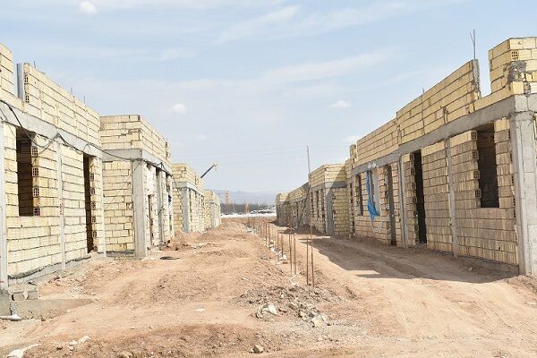 قرارداد اجرای مرحله سوم خانههای جایگزین مسکن مهر ناایمن سمنان امضا شد  قرارداد مرحله سوم