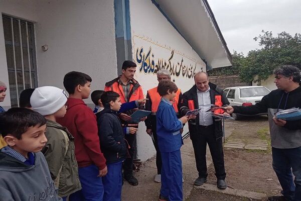 طرح آموزش ایمنی مدارس حاشیه راهها در مازندران در حال اجراست مازندران