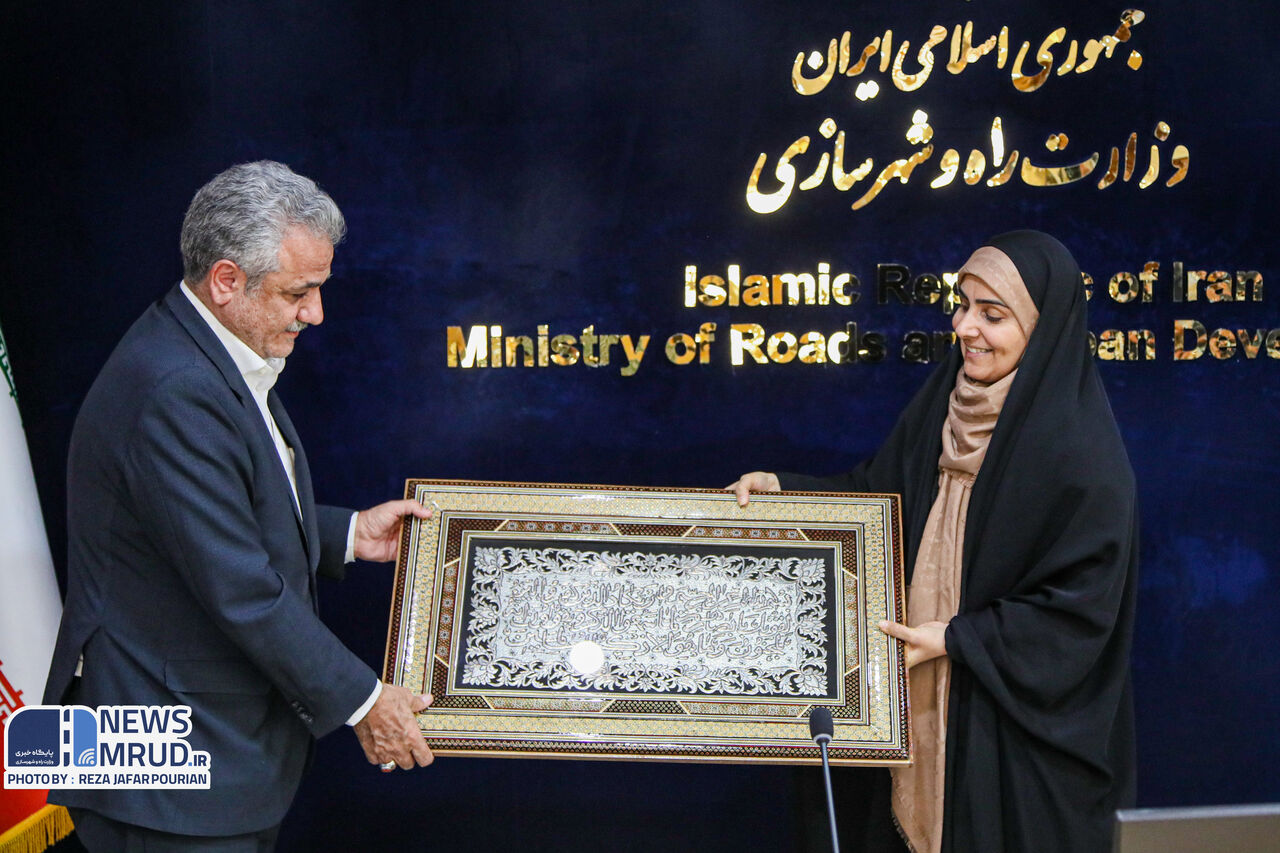 سرپرست معاونت حقوقی، امور مجلس و استانهای وزارت راه و شهرسازی منصوب شد