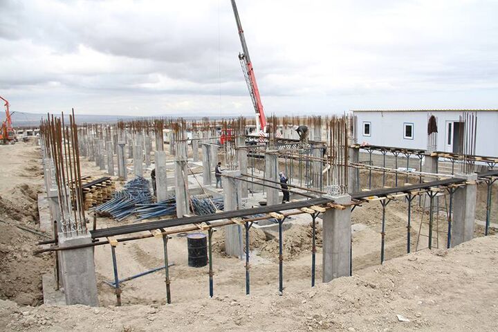 لرستان درگیر معضل ساخت و سازهای غیر مجاز 
 ببینید: آخرین روند اجرای پروژه های مسکونی طرح نهضت ملی در شهرک ۲۴۲۴ واحدی شهید سید جعفر خراسانی اردبیل