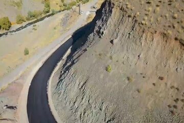 ویدیو|اجرای پروژه بهسازی و روکش آسفالت محور روستای خچیره و نویز از توابع بخش بالا طالقان توسط راهداری استان البرز