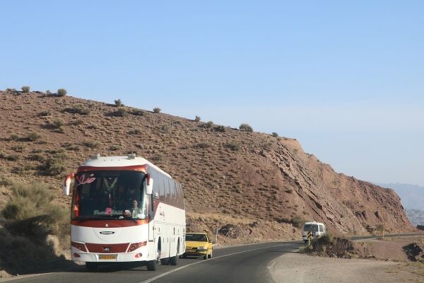 جابهجایی بیش از یک میلیون و ۴۰۰ هزار مسافر با ناوگان حمل و نقل عمومی جنوب سیستان و بلوچستان  با 29 درصد افزايش جابه جايی مسافر بوسيله ناوگان حمل و نقل جاده ای استان كرمان از مرز 7 ميليون نفر گذشت