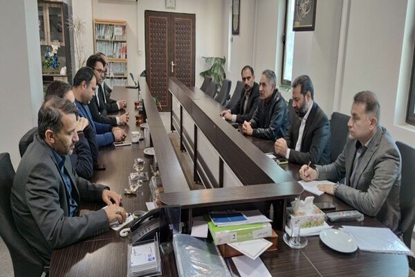 مشکل ۱۰ ساله اسناد مالکیت اراضی ملی شهر گرمه در خراسان شمالی رفع میشود مشکل ۱۰ ساله در خصوص اسناد مالکیت اراضی ملی در راستای نهضت ملی مسکن شهر گرمه در استان خراسان شمالی حل می شود