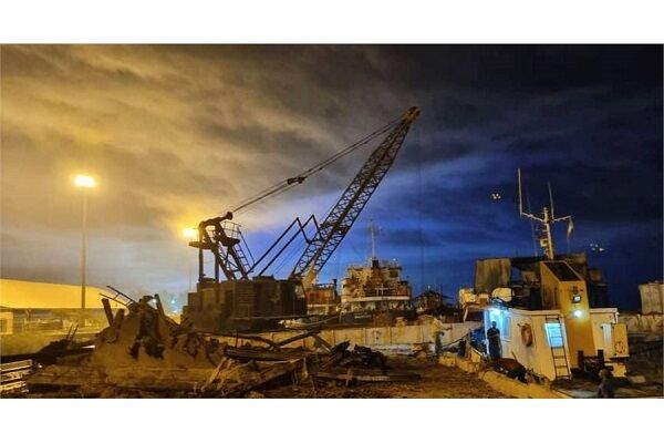 ۳ مغروقه از آبراه اروند خارجسازی شد مغروقه