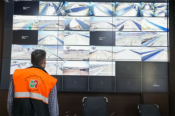 تردد بیش از ۱۴ میلیون و ۵۰۰ هزار خودرو از محورهای مواصلاتی در مهرماه مرکز مدیریت راه های یزد