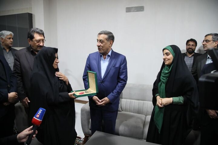 واحدهای مسکونی خانوادههای حادثه معدن طبس تحویل شد صادق طبس