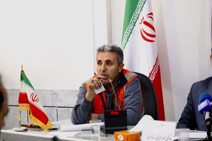 تردد در گردنههای چری و شاهمنصوری چهارمحال و بختیاری تنها بازنجیرچرخ امکانپذیر است بازدید از محورهای مواصلاتی شهرستان لردگان استان چهارمحال وبختیاری