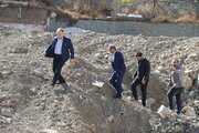 ببینید|گزارش تصویری از بازدید مهندس علی زندی فر مدیر کل راهداری و حمل و نقل جاده ای استان البرز بهمراه مهندس مهرور مدیر کل مدیریت بحران استانداری البرز از پروژه های راهداری محور کرج- چالوس