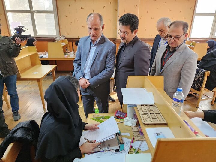 بازدید سرپرست معاونت مسکن و ساختمان وزارت راه و شهرسازی از برگزاری آزمون نظام مهندسی در دانشگاه امیرکبیر آزمون