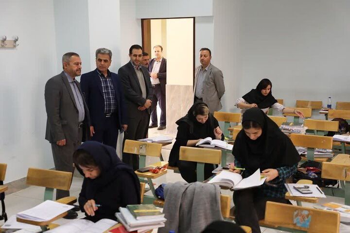 آزمون نظام مهندسی ساختمان جهت ورود به حرفه مهندسان، کاردانهای فنی و معماران تجربی در آذربایجان غربی برگزار شد