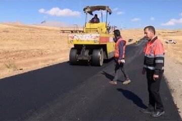 ببينيد | اجراي پروژه‌هاي راهداري در شهرستان فريدون‌شهر