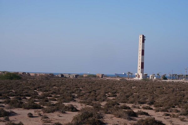 اختصاص ۳ هزار میلیارد ریال اعتبار به توسعه بندر لارک/ ۲فروند شناور مسافربری به ظرفیت ناوگان دریایی قشم اضافه میشود جزیره لارک